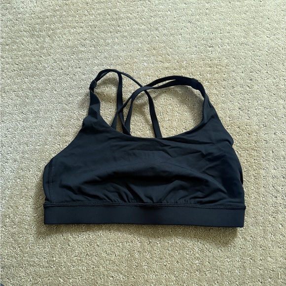 lululemon athletica Black Energy Sports Bra - Picture 1 of 2